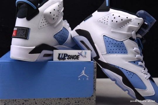 Air CT8529-410 CT8529-410 6 UNC Jordan 0321